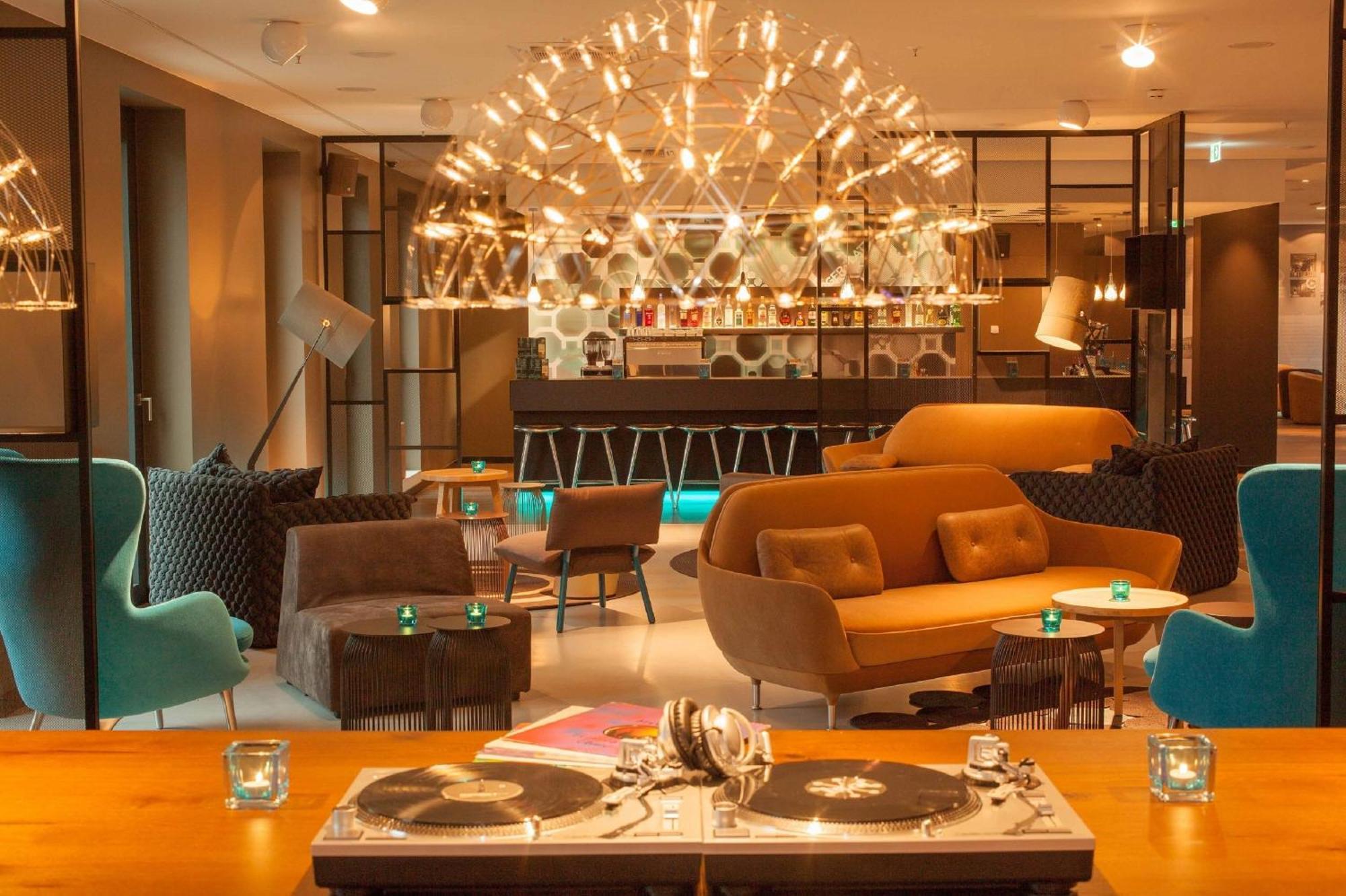 Motel One Berlin-Potsdamer Platz Exterior foto